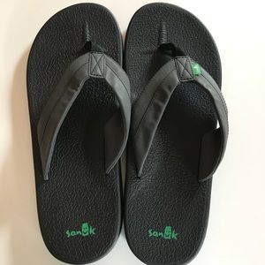 Men’s Leather Sanuk Flip Flop- size 13